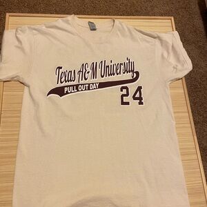 Texas A&M class of 2024 pullout day shirt
